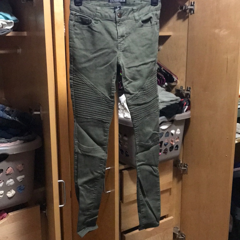 Moto-Style Jeans